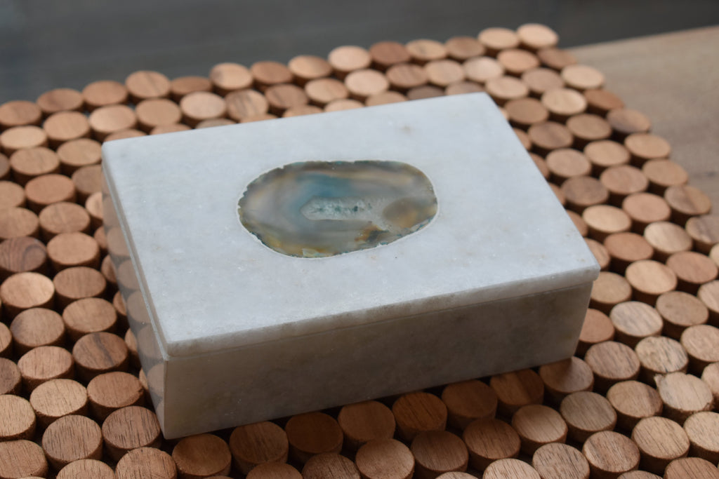 Marble Box with Agate Engraved 